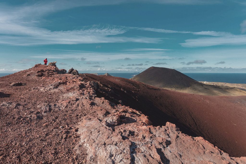 **Mount Eldfell auf der Insel Heimaey, Westmännerinseln, Island**