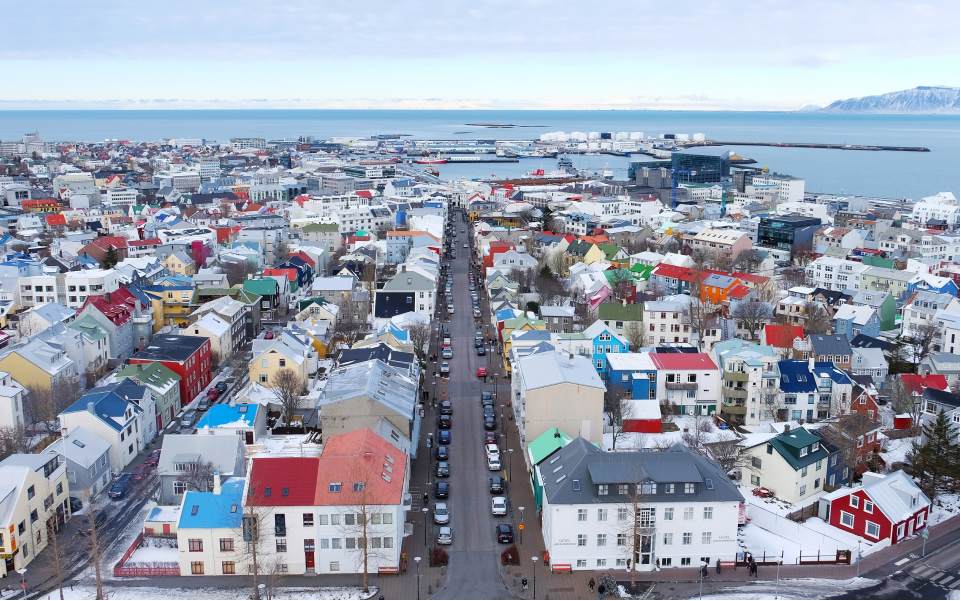 louer une voiture à Reykjavik est aussi une bonne option si vous souhaitez faire un road trio