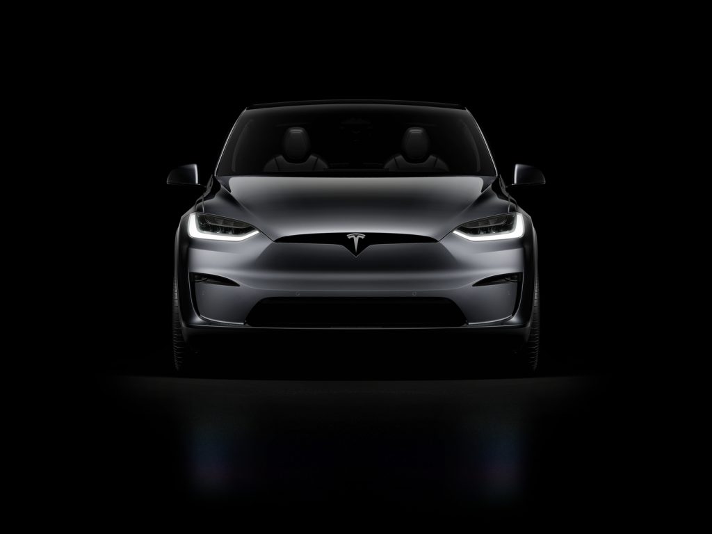 Vue avant de la tesla