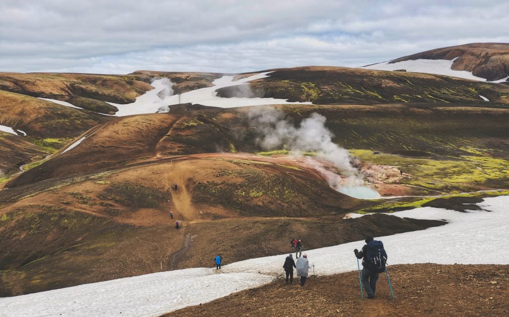 une randonnée d'été du trail de Laugavegur en Islande