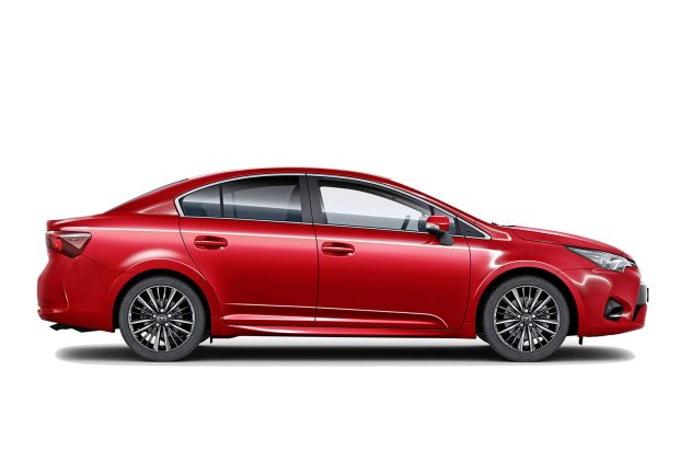 C – Toyota Avensis eða sambærilegur (IDMR)