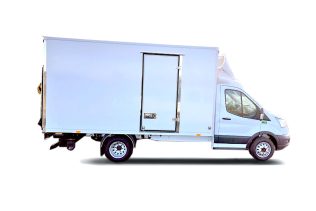 G4 – Ford Transit S/CAB Cargo Box eða sambærilegur (OKMQ)