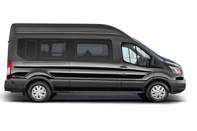 J – Ford Transit 14 manna eða sambærilegur (SVMN)