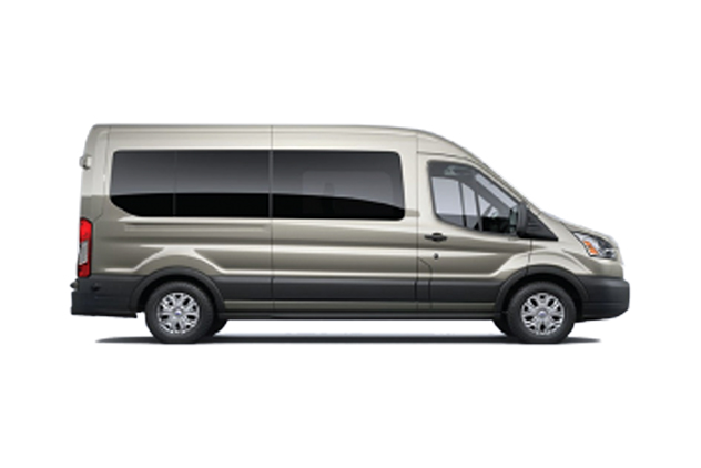 W4 – Ford Transit 17 manna eða sambærilegur (OVMN)