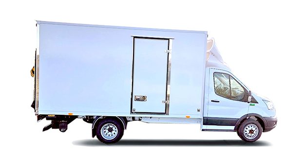 G4 – Ford Transit S/CAB Cargo Box eða sambærilegur (OKMQ)