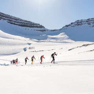Upplifðu Fossavatnsgönguna á Ísafirði