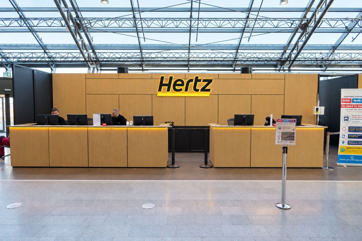 Afgreiðsla Hertz í flugstöðinni á Keflavíkurflugvelli