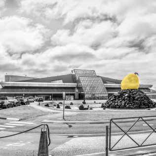 Keflavík International Airport Arrivals Hall(KEF)