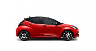 Toyota Yaris or similar| Manua l 2WD