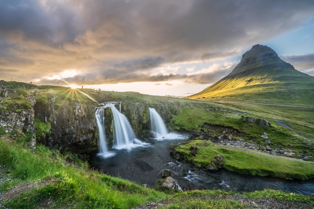 Kirkjufell waterfall is one of the attraction you must see in Iceland