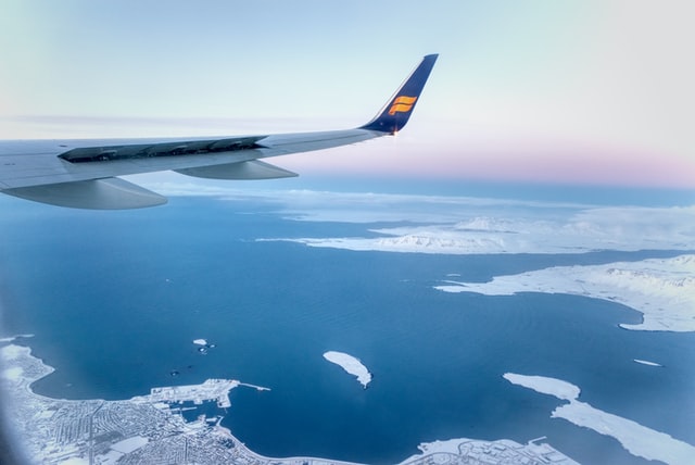 direct flight to Iceland 