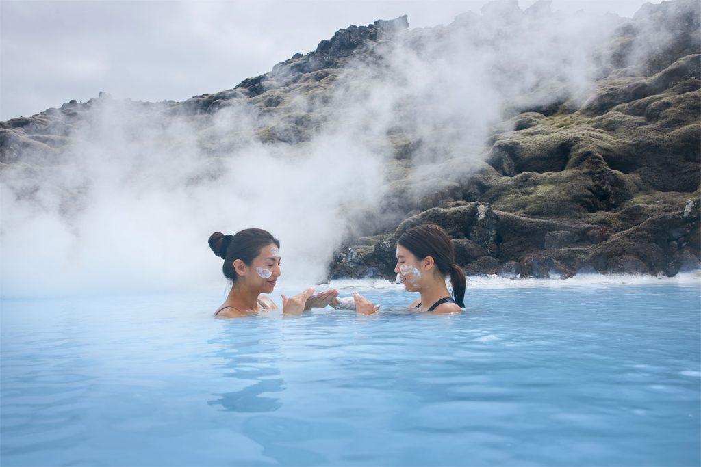 blue lagoon hot spring in Iceland