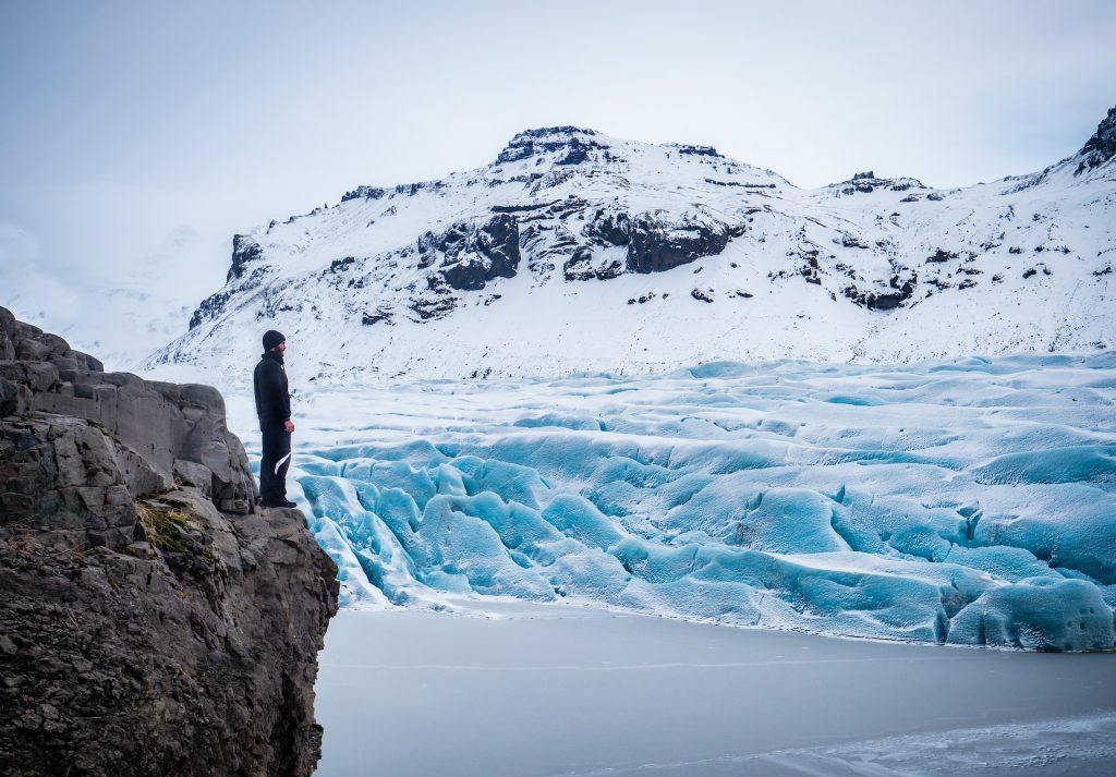 hiking in the Skaftafell nature reserve is one of the best thing to do when visit iceland