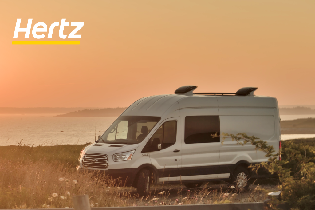 rent a high-quality mini bus in Iceland with Hertz