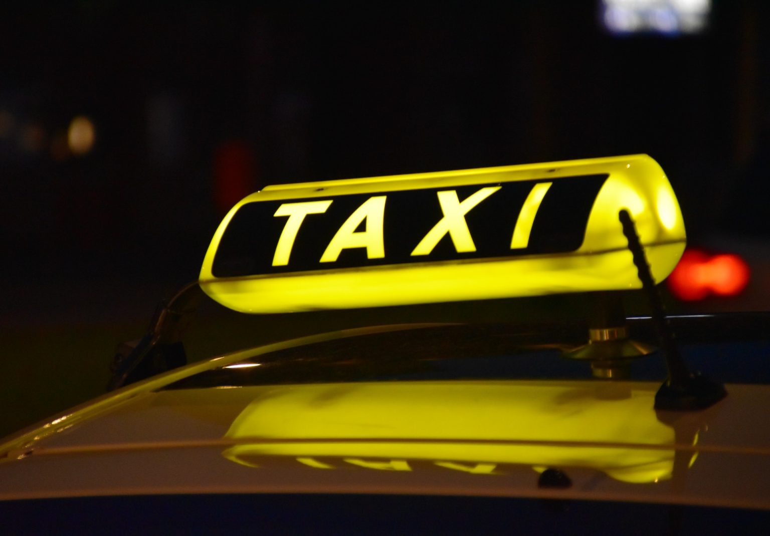 Is There Uber in Iceland? Explore Iceland Transportation Options