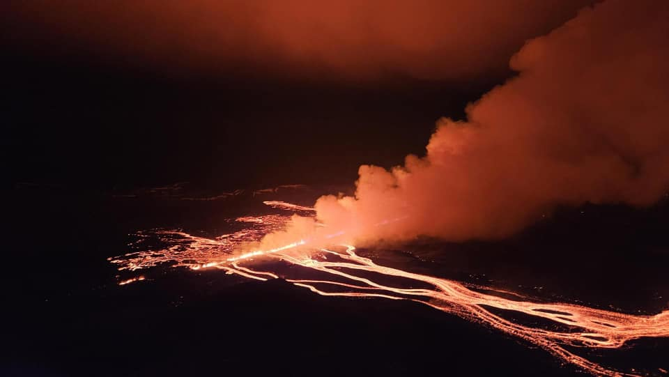 photo from April 2024 iceland volcano eruption