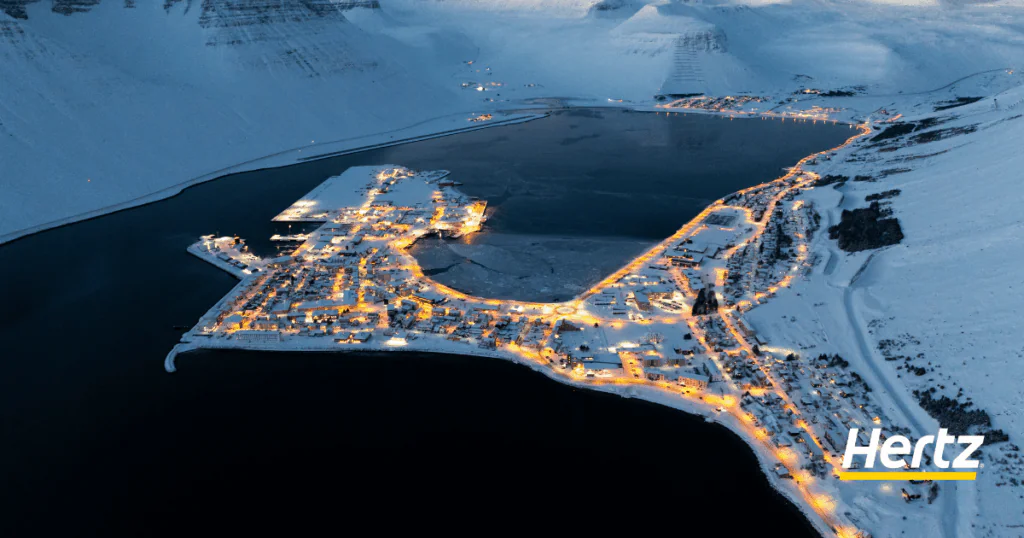 rent a automatic car in iceland for winter trip