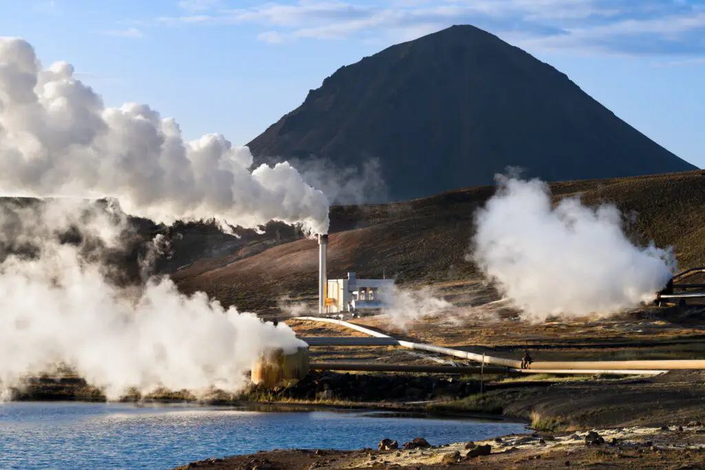 geothermal power station in iceland