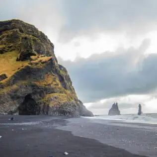 Guide to halsanefshellir cave in vik black san beach