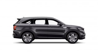 起亚插电式混合动力索兰托(Sorento)或类似车型 | 自动挡 | 四驱