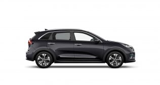 Kia起亞e-Niro純電動版或類似車型 | 自排 | 二驅